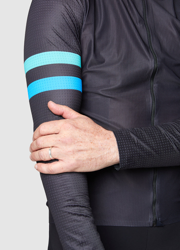 TRI-FIT SYKL PRO BLACK EDITION Long Sleeve Men's Cycling Jersey, available now